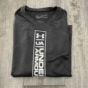 Boys under armour heatgear long sleeve shirt